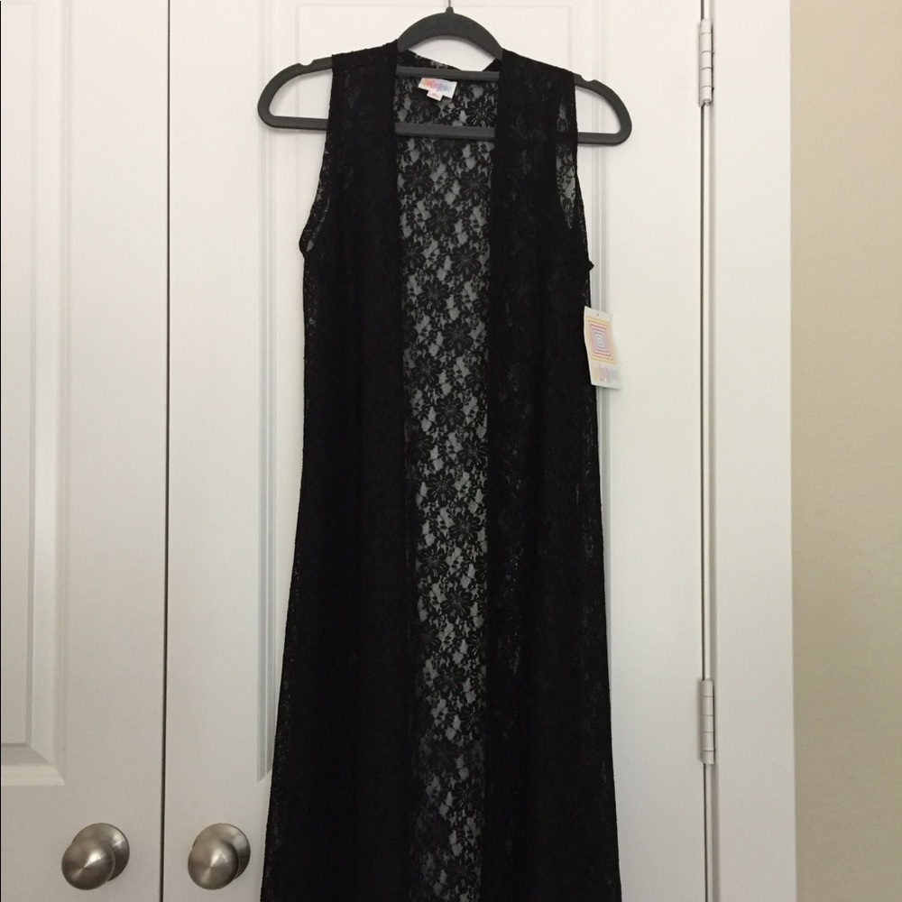 Lularoe XS lace black Joy